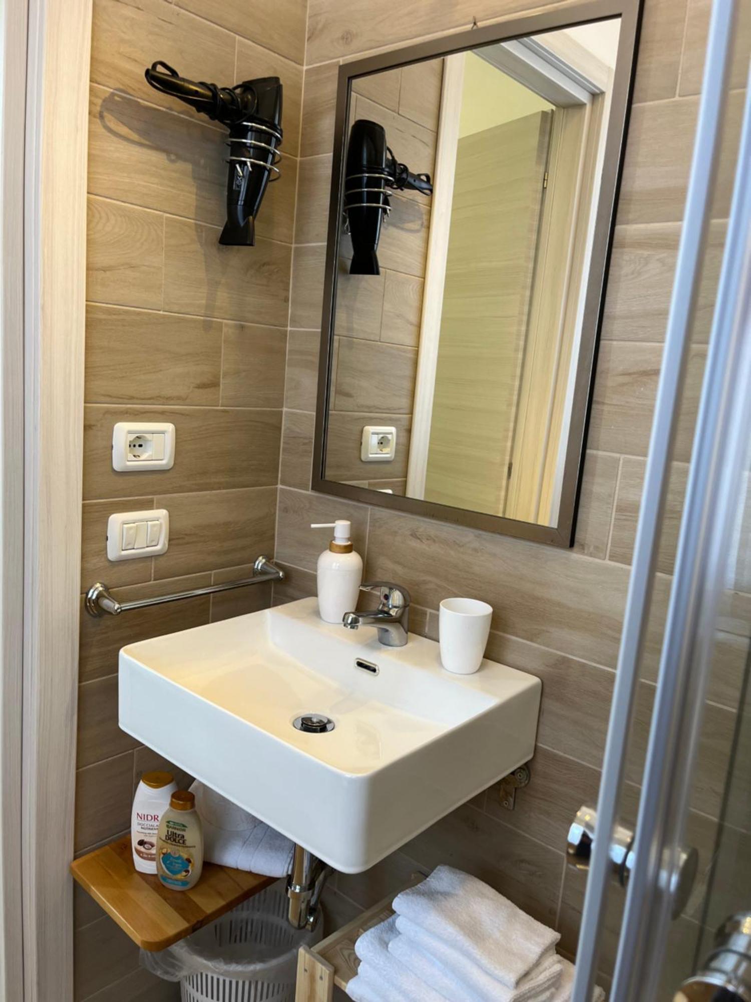 B&B Vento Aureo Rooms 米拉佐 外观 照片